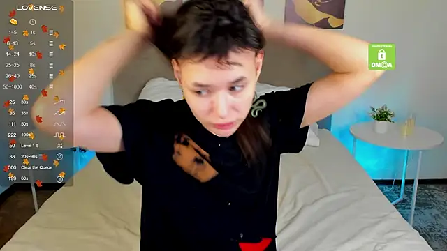 Emily Strikeee online show from November 2025 09:54:02 AM