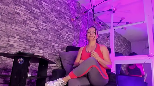 monicarousey online show from January 2025 10:40:01 AM