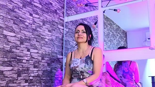 monicarousey online show from February 2025 10:46:01 AM