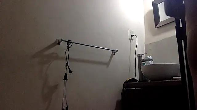 Hxnsovrgon online show from April 2026 04:18:02 AM