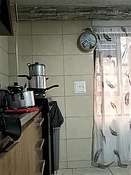 Tefannyy  online show from January 2026 11:58:01 AM