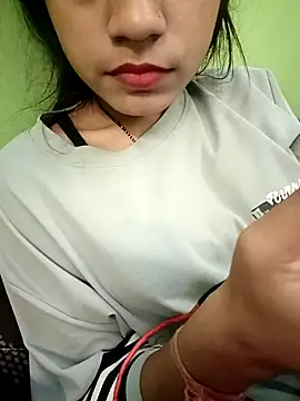 EACH 555 online show from December 2025 05:14:01 AM