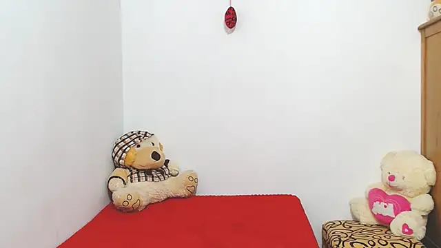 ariellth online show from October 2025 04:41:01 PM