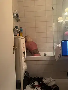 francaFerrariRoma online show from February 2026 04:18:02 AM