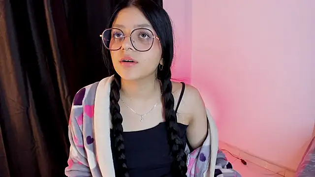 lana dol online show from January 2025 03:44:01 PM