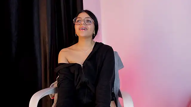 lana dol online show from January 2025 07:18:02 PM