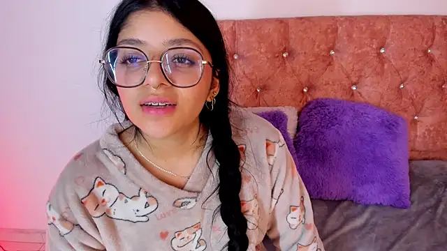 lana dol online show from January 2025 06:44:01 PM