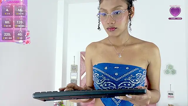 Snapshot of allis0n_ik chatting on February 2026 04:21:01 AM allis0n ik online show from February 2026 04:21:01 AM