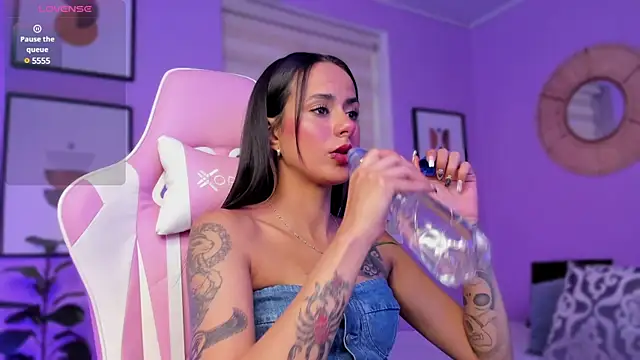 jinx dh online show from December 2024 08:18:01 PM