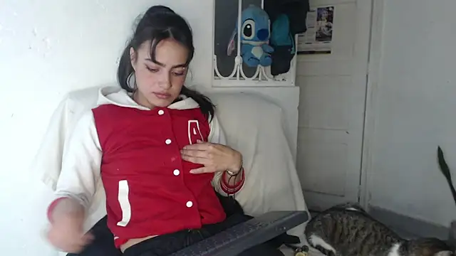 Snapshot of skinny_sweet2411 chatting on October 2025 11:36:01 PM skinny sweet2411 online show from October 2025 11:36:01 PM