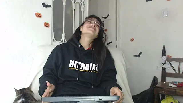 Snapshot of skinny_sweet2411 chatting on November 2025 11:49:02 PM skinny sweet2411 online show from November 2025 11:49:02 PM