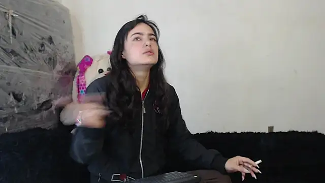 skinny sweet2411 online show from November 2025 04:55:01 AM