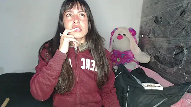 skinny sweet2411 online show from February 2026 06:28:02 PM