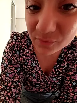 Nell-X online show from May 2026 11:16:01 AM