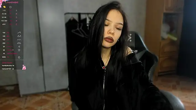 SweetyDeviliya online show from March 2026 06:41:02 AM