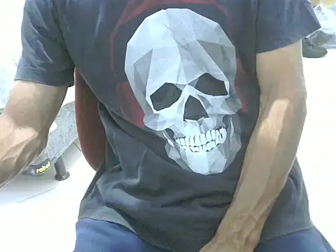 Snapshot of bbehemothh chatting on February 2025 12:29:02 AM bbehemothh online show from February 2025 12:29:02 AM