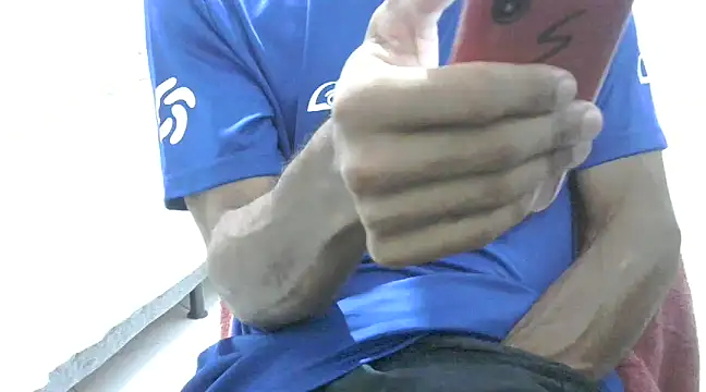 Snapshot of bbehemothh chatting on February 2025 02:28:02 AM bbehemothh online show from February 2025 02:28:02 AM