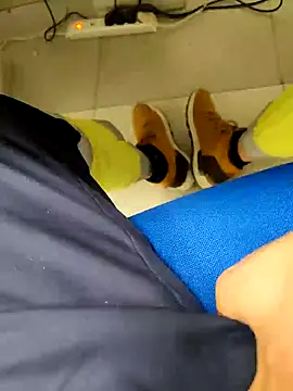 coppiapazza online show from January 2025 10:11:02 PM