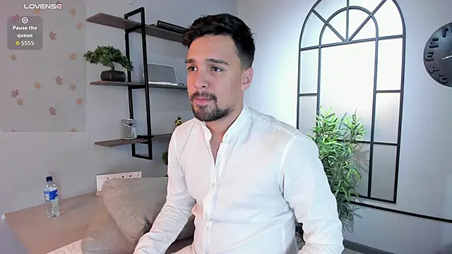 Edward max online show from February 2026 03:38:02 AM