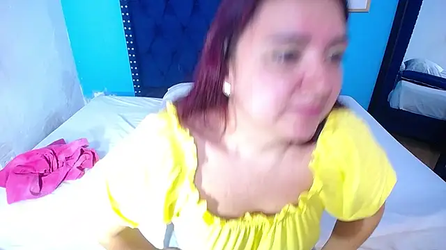 kinky redhead18 online show from October 2025 01:52:01 PM