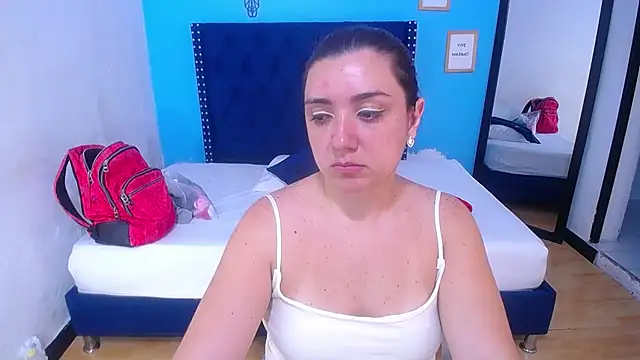 Snapshot of kinky_redhead18 chatting on February 2026 02:01:02 PM kinky redhead18 online show from February 2026 02:01:02 PM