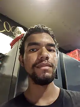 Reynold2608 online show from February 2026 07:12:02 PM