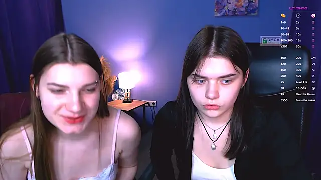 Snapshot of pure_radiance1 chatting on December 2024 03:44:02 PM pure radiance1 online show from December 2024 03:44:02 PM