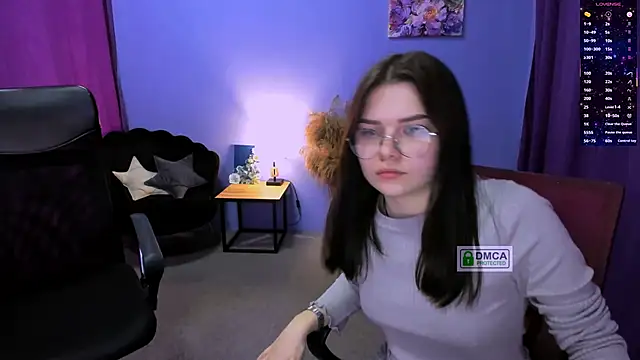 Snapshot of pure_radiance1 chatting on January 2025 10:10:01 AM pure radiance1 online show from January 2025 10:10:01 AM