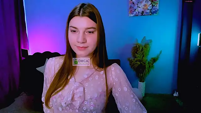 Snapshot of pure_radiance1 chatting on February 2025 10:07:01 AM pure radiance1 online show from February 2025 10:07:01 AM