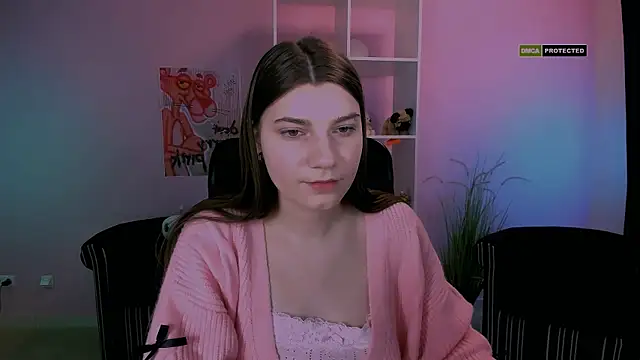 Snapshot of pure_radiance1 chatting on March 2025 10:15:02 AM pure radiance1 online show from March 2025 10:15:02 AM