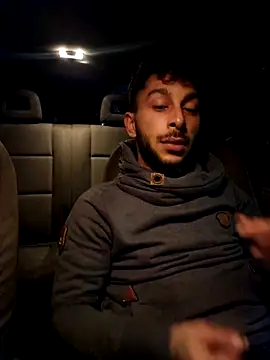 Iulianmarius12 online show from February 2026 10:52:01 PM