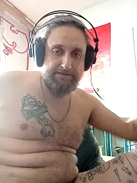 Snapshot of Ozomitro chatting on February 2025 10:00:02 AM Ozomitro online show from February 2025 10:00:02 AM