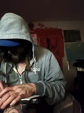 Ozomitro online show from November 2025 06:07:01 PM