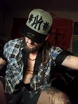 Ozomitro online show from December 2025 03:19:02 PM