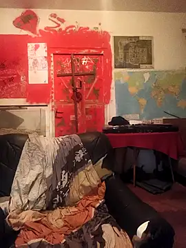 Ozomitro online show from March 2026 06:59:02 PM