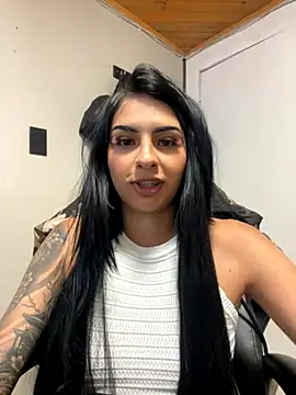 Hilary pinkk online show from October 2025 03:24:02 AM