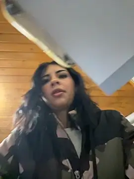 Hilary pinkk online show from October 2025 01:58:01 AM