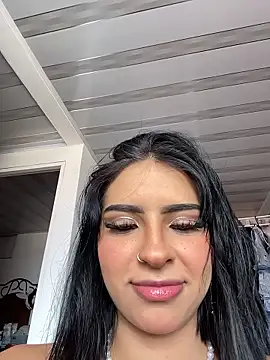 Hilary pinkk online show from January 2026 03:27:01 PM