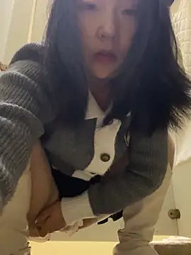 Snapshot of Xixi-Gala chatting on December 2024 04:32:02 AM Xixi-Gala online show from December 2024 04:32:02 AM