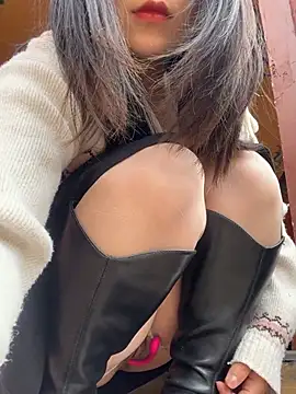 Snapshot of Xixi-Gala chatting on March 2025 06:38:02 AM Xixi-Gala online show from March 2025 06:38:02 AM