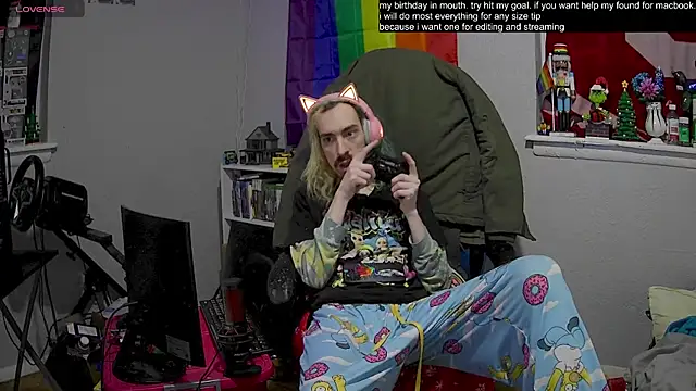 tallnerdyguy online show from February 2025 03:16:02 AM