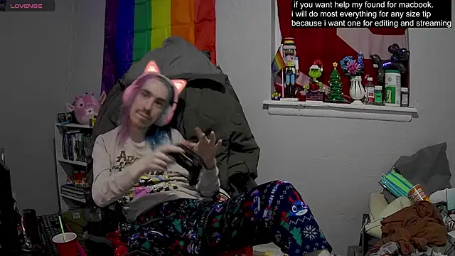 tallnerdyguy online show from February 2025 05:23:02 AM