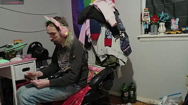 tallnerdyguy online show from February 2026 02:38:02 AM