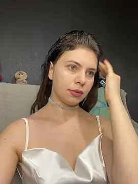 CurlyLara online show from January 2025 10:40:01 AM