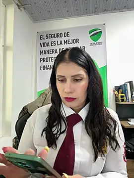 Snapshot of Alysson-- chatting on February 2026 02:35:01 PM Alysson-- online show from February 2026 02:35:01 PM