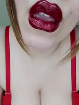 sexy-mariya online show from February 2026 07:12:01 PM