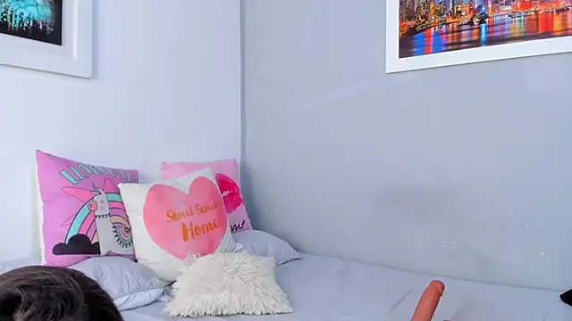 naughtyloverss online show from December 2024 07:37:02 PM