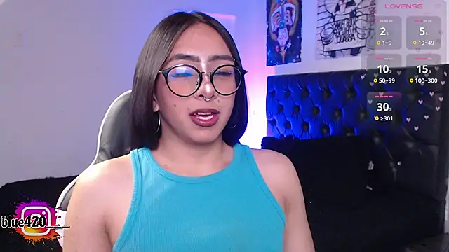 Skyler  blue4 online show from October 2025 12:52:02 AM