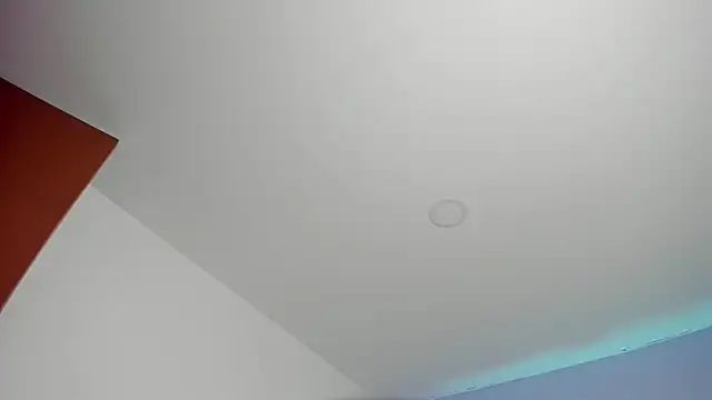 Snapshot of gwen_ashly chatting on January 2025 10:06:02 PM gwen ashly online show from January 2025 10:06:02 PM