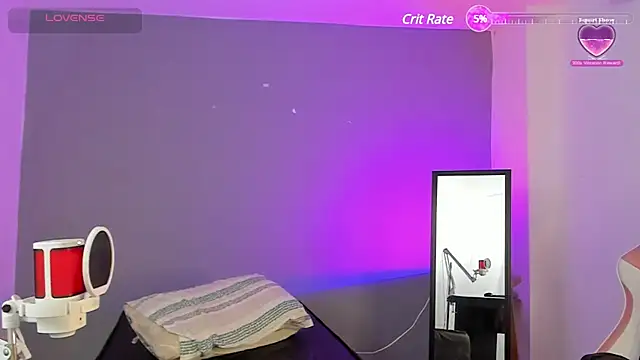 Snapshot of gwen_ashly chatting on February 2025 09:58:01 PM gwen ashly online show from February 2025 09:58:01 PM